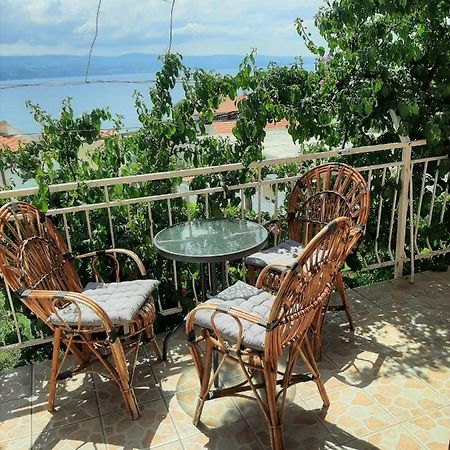 Apartments Tina أوميس المظهر الخارجي الصورة