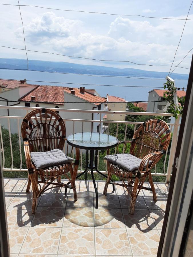 Apartments Tina أوميس المظهر الخارجي الصورة