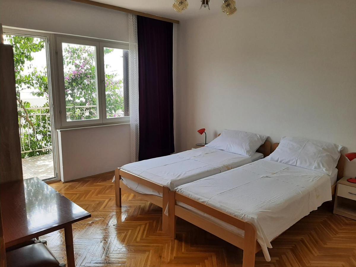 Apartments Tina أوميس المظهر الخارجي الصورة