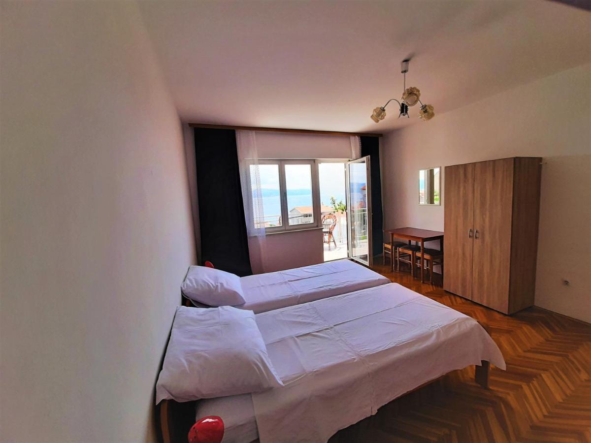 Apartments Tina أوميس المظهر الخارجي الصورة