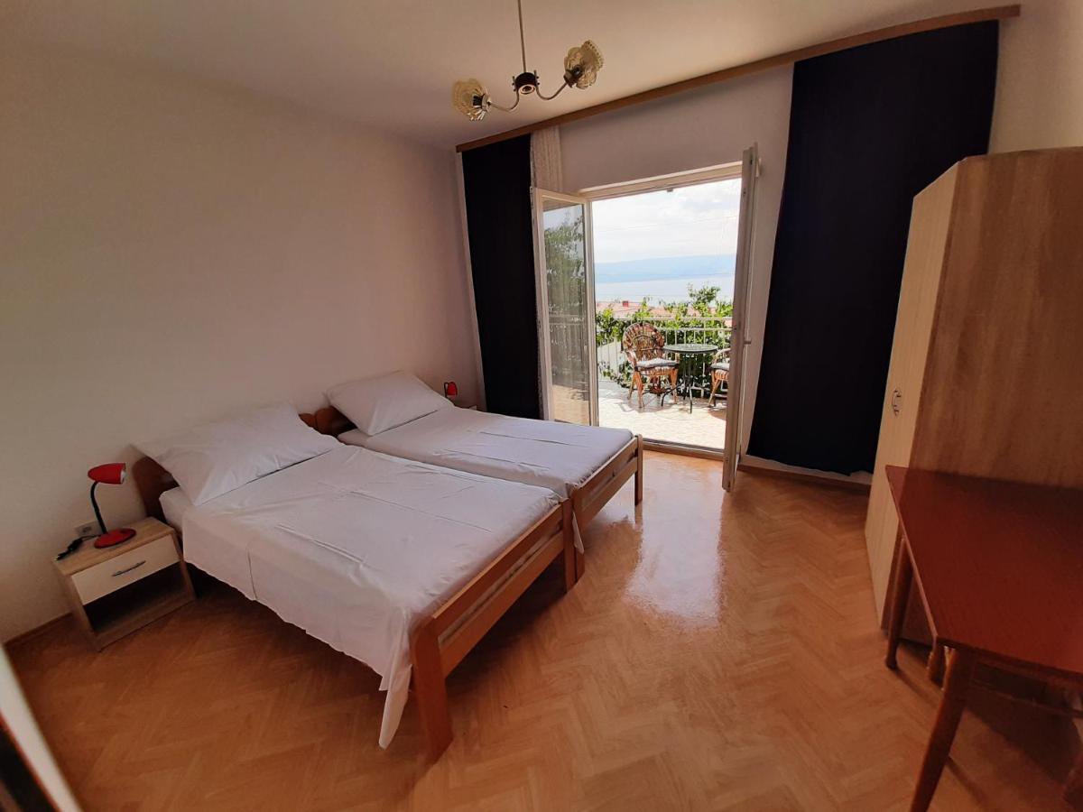 Apartments Tina أوميس المظهر الخارجي الصورة