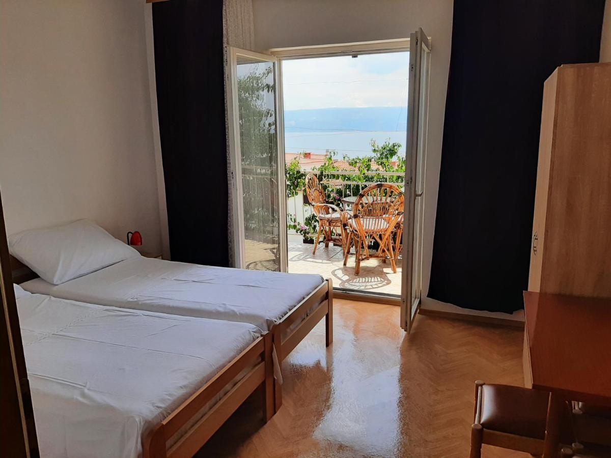 Apartments Tina أوميس المظهر الخارجي الصورة