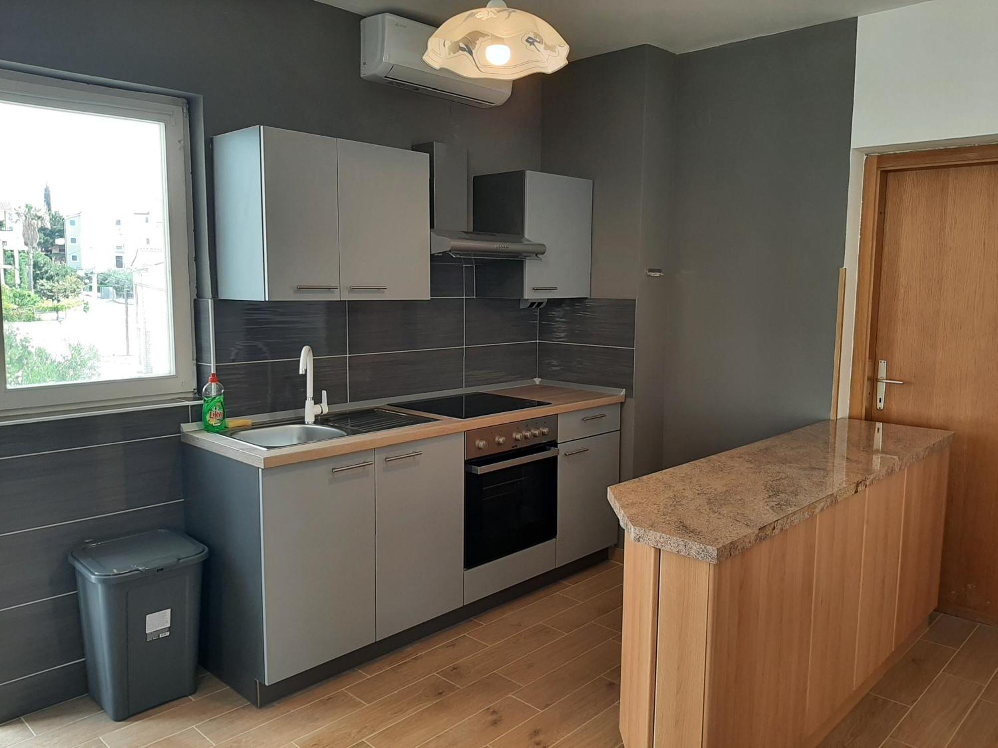 Apartments Tina أوميس الغرفة الصورة